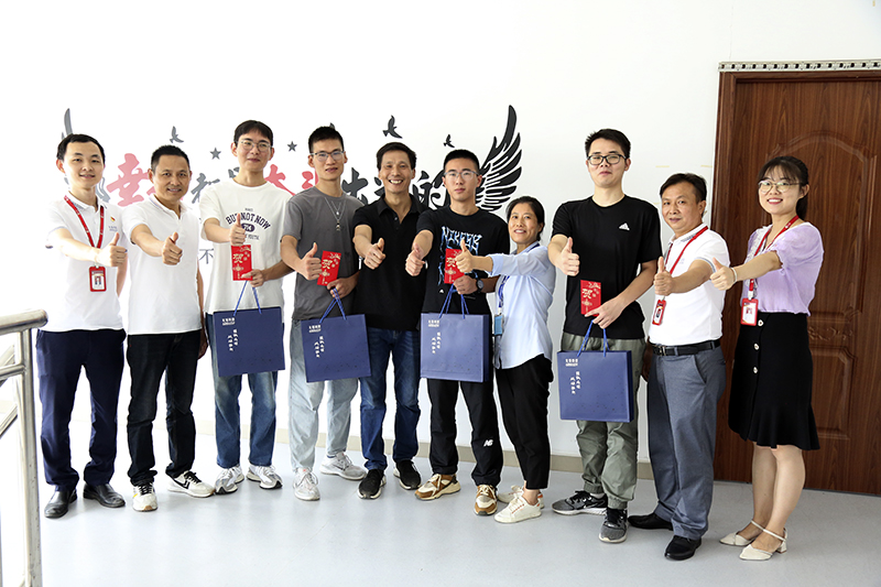 這個(gè)企業(yè)很贊！為職工子女發(fā)放升學(xué)獎學(xué)金