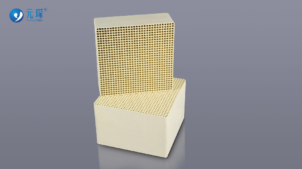 脫硝催化劑行業(yè)發(fā)展現(xiàn)狀及未來趨勢